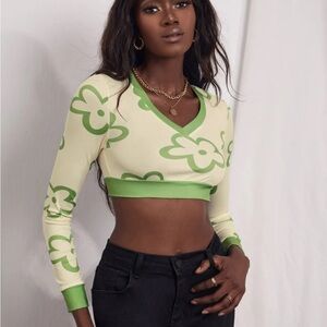 Floral Print Crop Long Sleeve Shirt